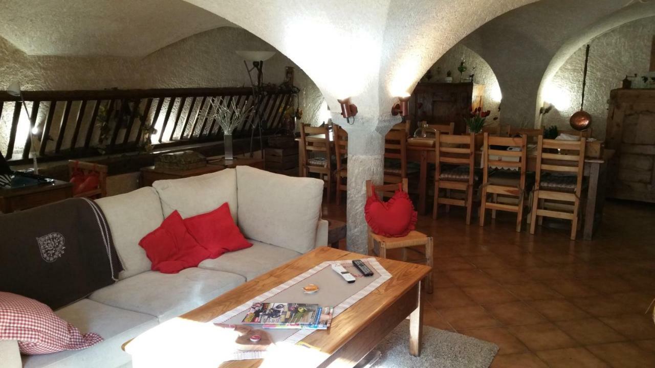 Chez Annie & Marcel Bed & Breakfast Le Monêtier-les-Bains Eksteriør bilde