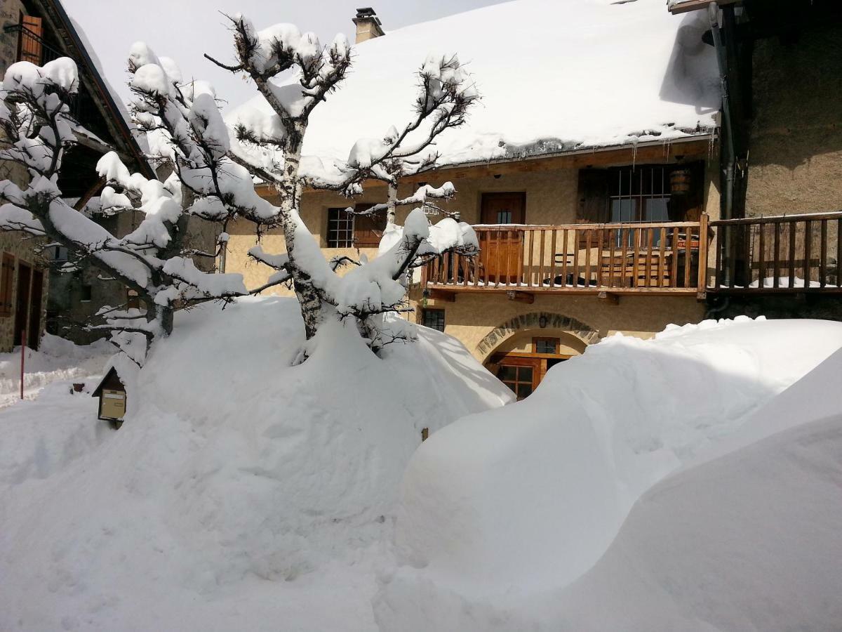 Chez Annie & Marcel Bed & Breakfast Le Monêtier-les-Bains Eksteriør bilde