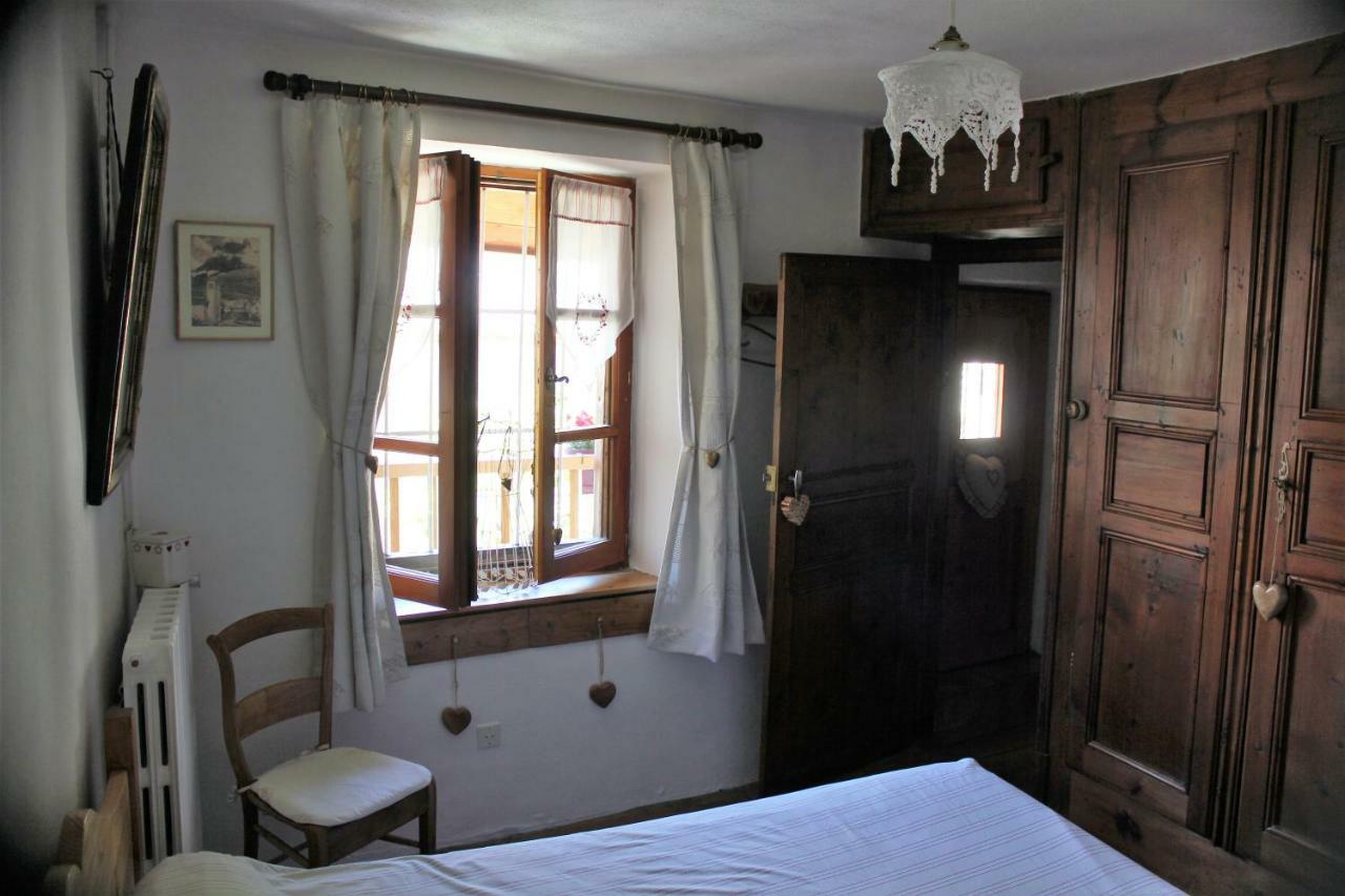 Chez Annie & Marcel Bed & Breakfast Le Monêtier-les-Bains Eksteriør bilde