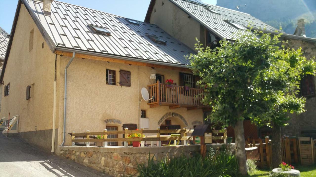 Chez Annie & Marcel Bed & Breakfast Le Monêtier-les-Bains Eksteriør bilde